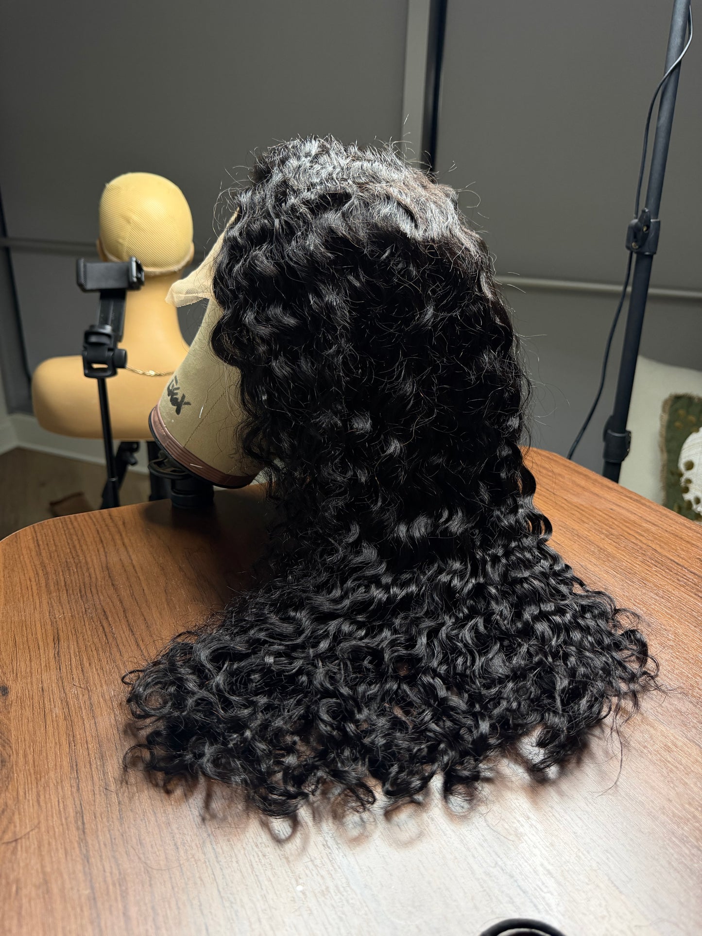 360 GLUELESS WIG CURLY 200 DENSITY